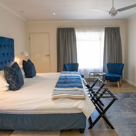 Penguino Guesthouse Hermanus Dış mekan fotoğraf
