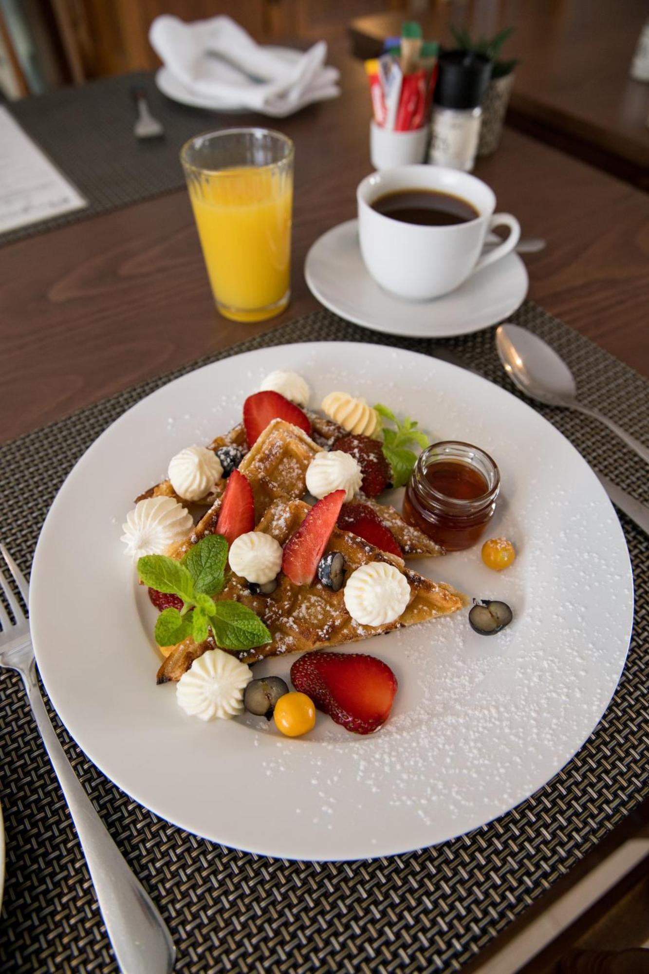 Penguino Guesthouse Hermanus Dış mekan fotoğraf
